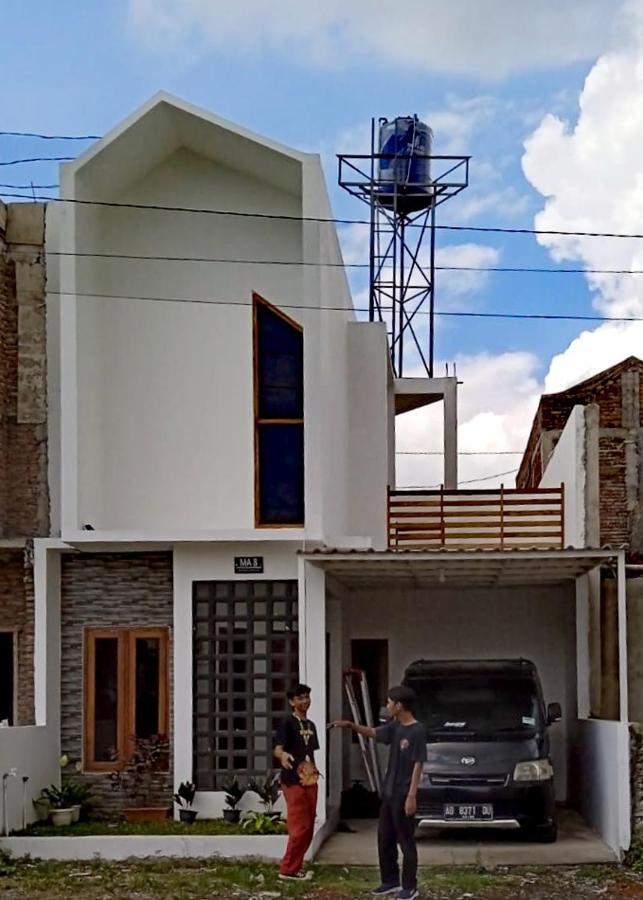Ambarukmo Green Hill / Ma 8 Yogyakarta Extérieur photo